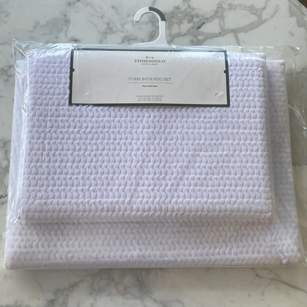 Threshold Bath Mat White Fuzzy Foam Bath Rug Tub and‎ Sink Set